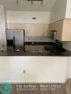 Foto del edificio - 2445 SW 18th Terrace