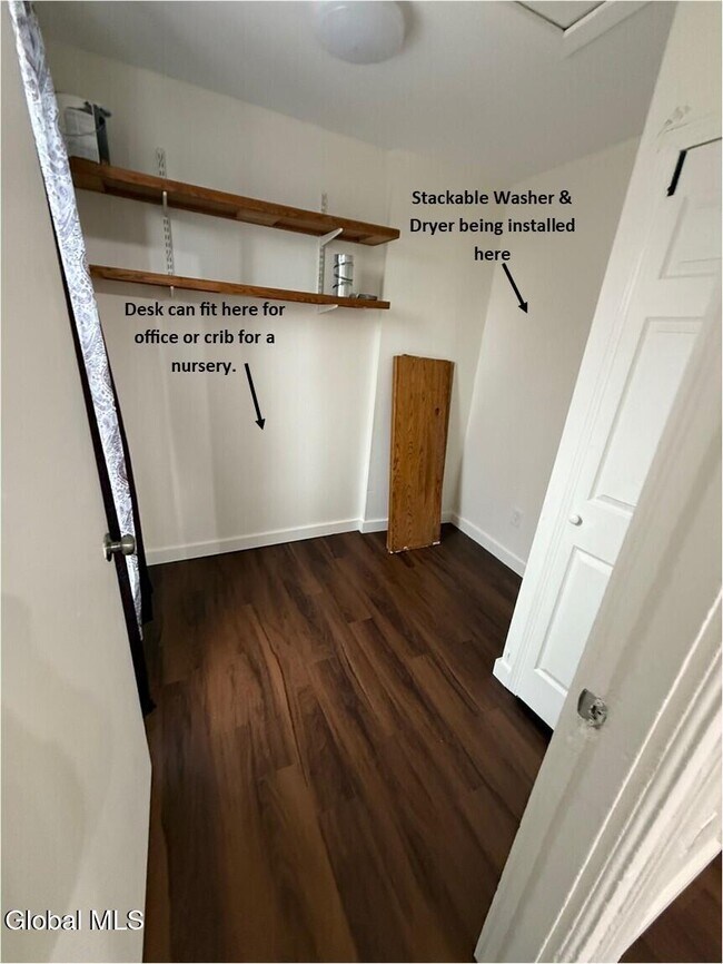 Foto del edificio - 8 Harrison Ave