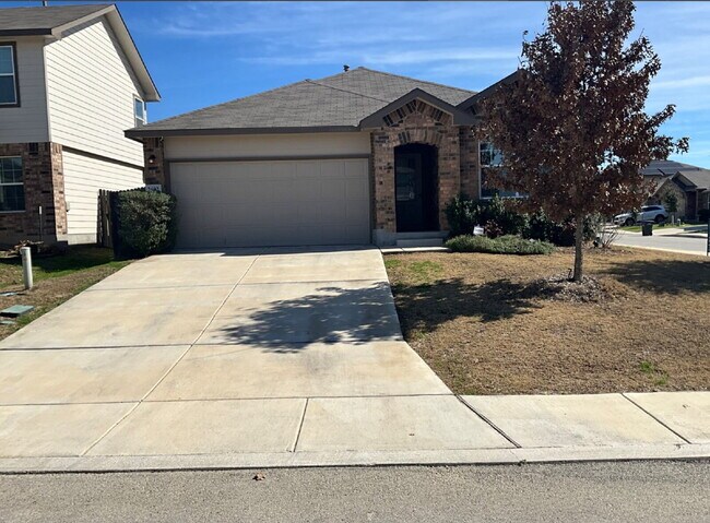 Foto del edificio - "Charming 4-Bedroom Home with Granite Elegance in San Antonio!"