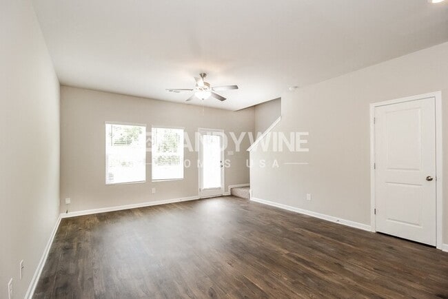 Foto del edificio - 210 Crestview Wy