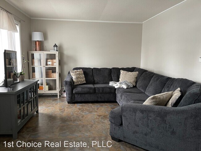 Foto del edificio - 2 br, 1 bath House - 308 W Vermontville Hwy
