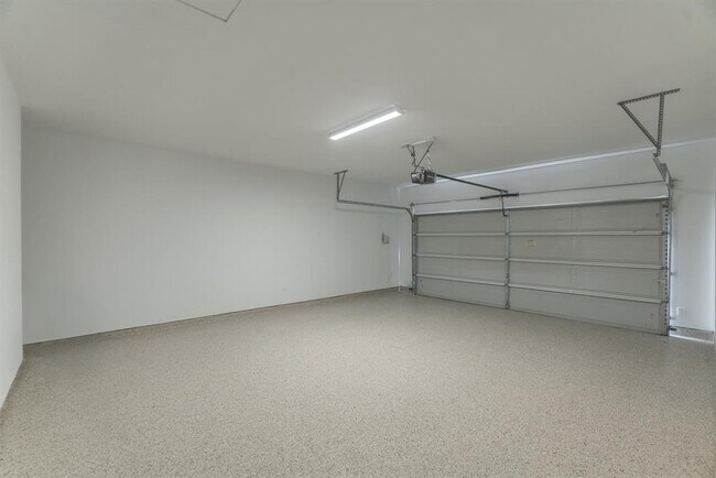 Building Photo - 17116 Coneflower Pl