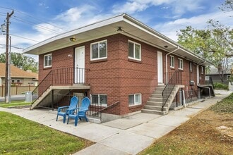Building Photo - 1573 S 1000 E