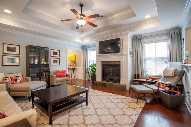 Foto del edificio - 2434 Deer Run Ct