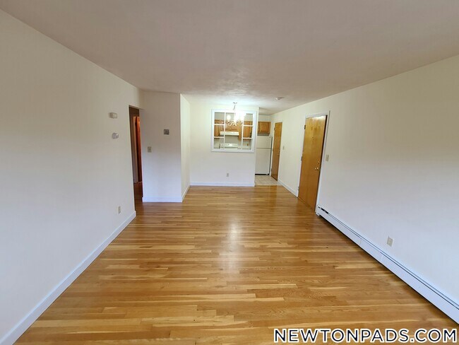 Building Photo - 266 Grove St