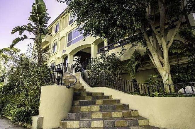 Foto principal - 11646 Chenault St