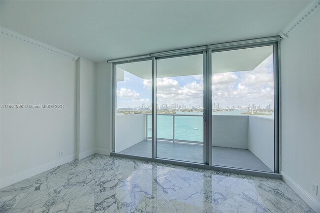 Foto del edificio - 1200 West Ave