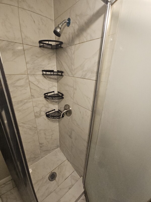 Foto del edificio - 318 Grove St