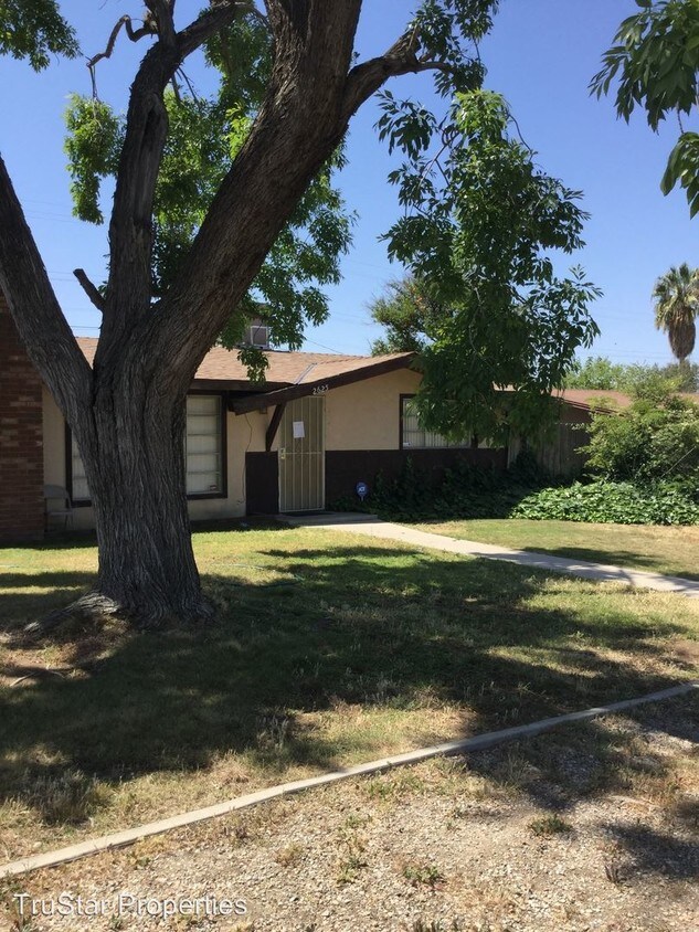 Primary Photo - 3 br, 2 bath House - 2625 University Ave