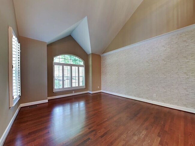 Building Photo - 641 Old Hickory Blvd