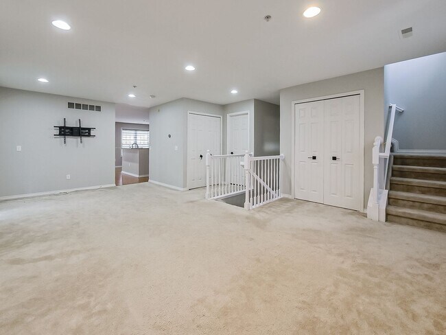 Foto del edificio - 50107 Harding St