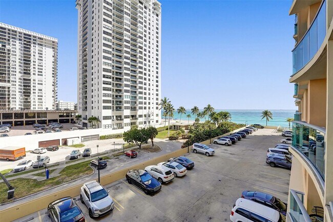 Foto del edificio - 2501 S Ocean Dr