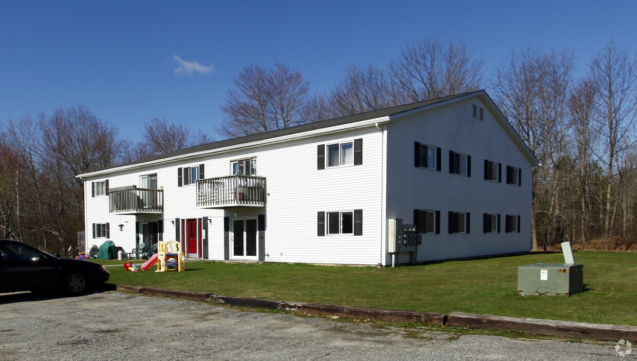 Building Photo - 681-689 Lisbon Rd