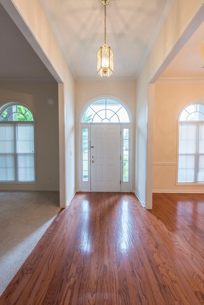 Photo - 894 Tulane Rd House