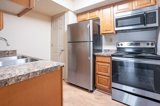 aoa-07.jpg - Ardendale Oaks Apartments