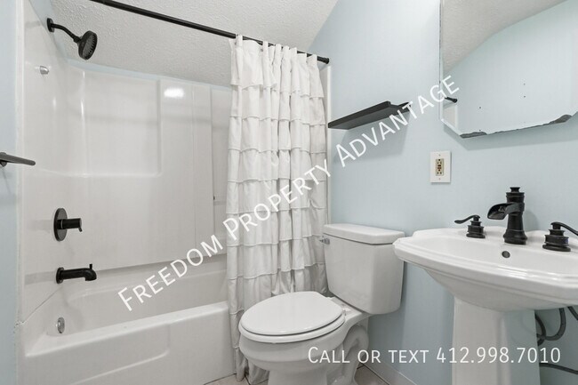 Foto del edificio - 2266 Glenbury St