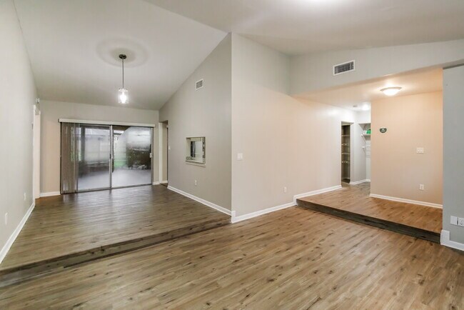 Building Photo - 3701 NW 7th Ct