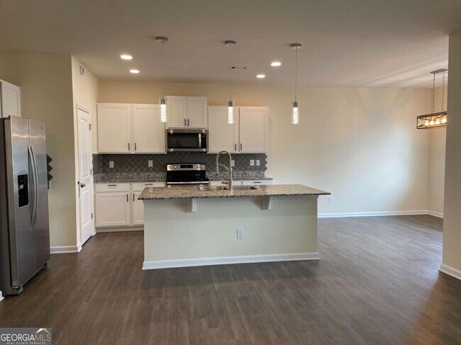 Foto del edificio - 78 Rapps Ave