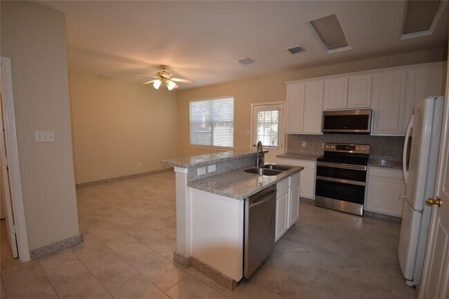 Building Photo - 46 Blue Creek Pl