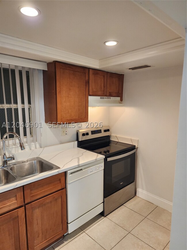 Building Photo - 7410 SW 82nd St