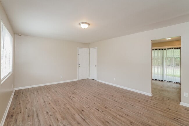 Building Photo - 2085 Hugh Edwards Dr