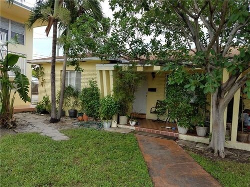 Foto principal - 1737 Lee St
