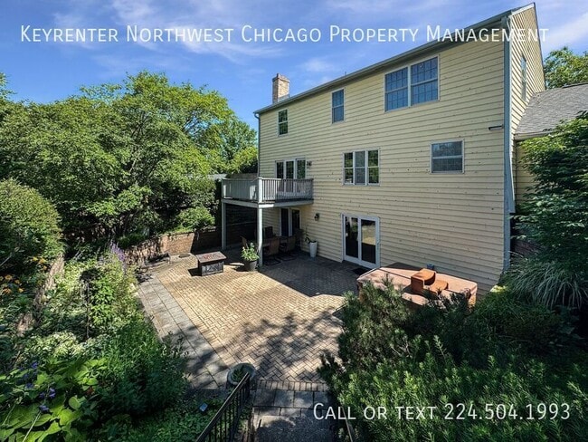 Building Photo - 20630 N Buckeye Rd