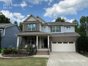 Building Photo - 2033 Tordelo Pl