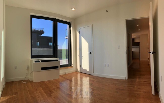 Foto del edificio - 25 E 19th St