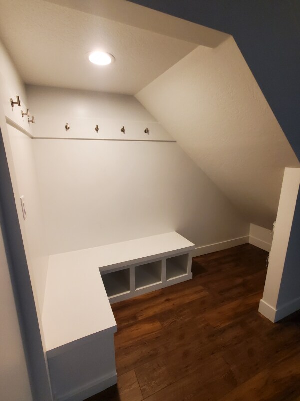Building Photo - 2183 525 W