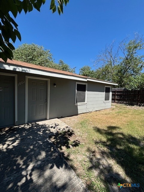 Building Photo - 1802 Avenue H C