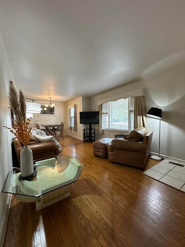 Foto del edificio - 2414 Fairmont Blvd