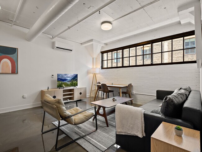 Foto del edificio - 608 N 3rd St