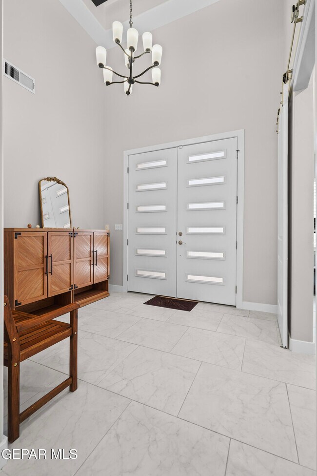 Foto del edificio - 2332 Mike Price Dr