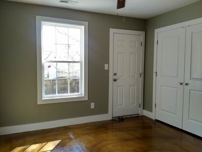 Foto del edificio - NEW Wake Forest Duplex