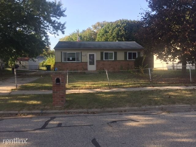 Building Photo - 3 br, 1 bath House - 3400 Radford Dr