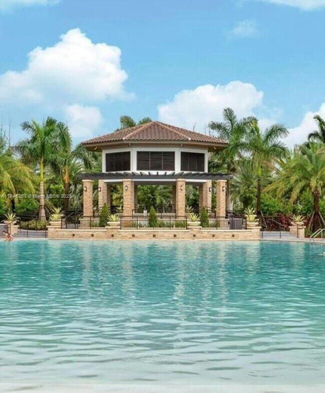 Foto del edificio - 10620 NW 88th St