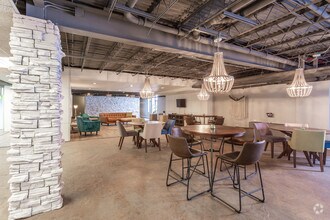 Interior Photo - The Village at Gray's Lake Apartments - Des Moines