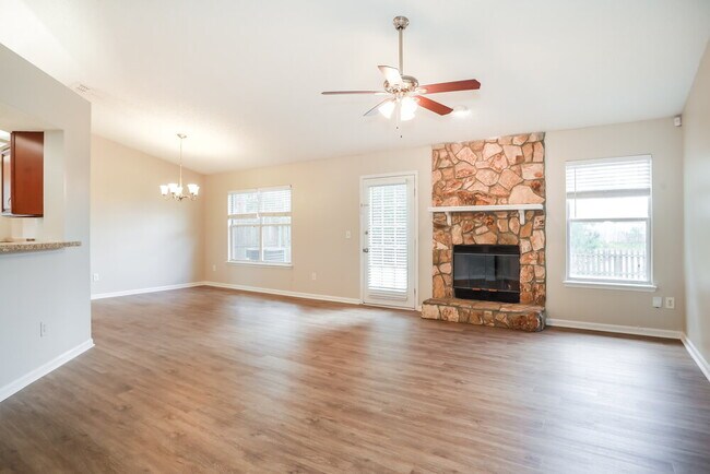 Foto del edificio - 380 Willow Green Dr