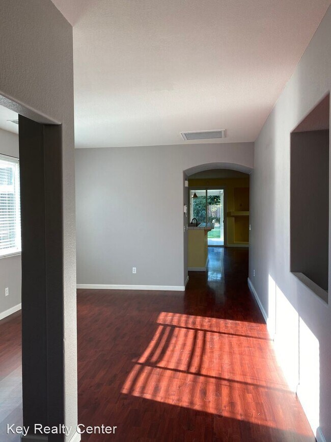 Building Photo - 3 br, 2 bath House - 9334 Marlemont Circle