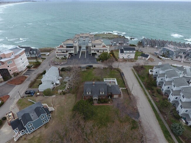 Foto del edificio - 16 State Park Rd