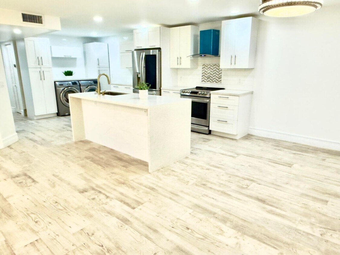 Foto principal - 3594 Alder Dr