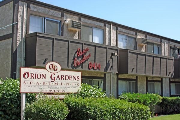 Entrada - Orion Gardens