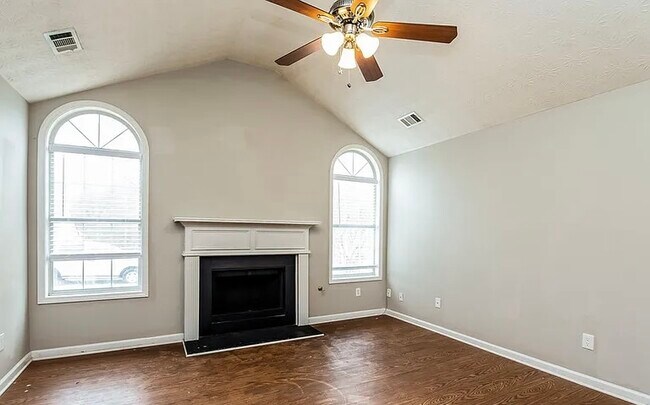 Foto del edificio - 1785 Neighborhood Walk