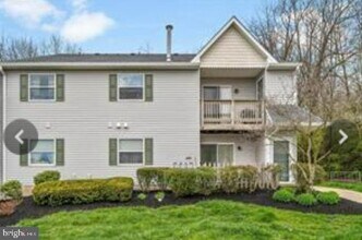 Building Photo - 706 Horseshoe Dr