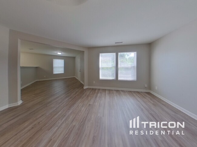 Building Photo - 1411 Waterlily Lane