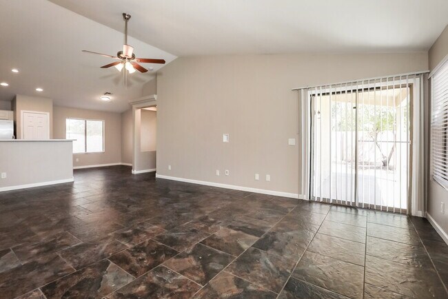 Foto del edificio - 33053 N North Butte Dr