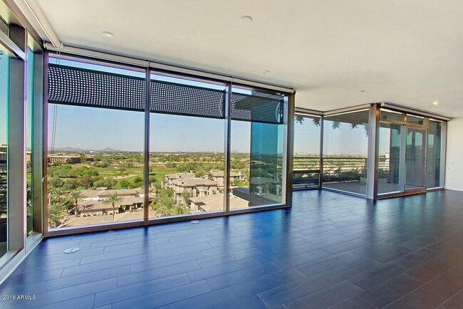 Foto del edificio - 7120 E Kierland Blvd
