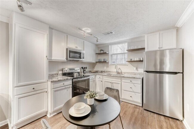 Foto del edificio - 136 River Walk