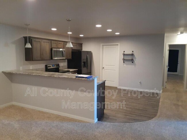 Foto del edificio - 1166 Evans St